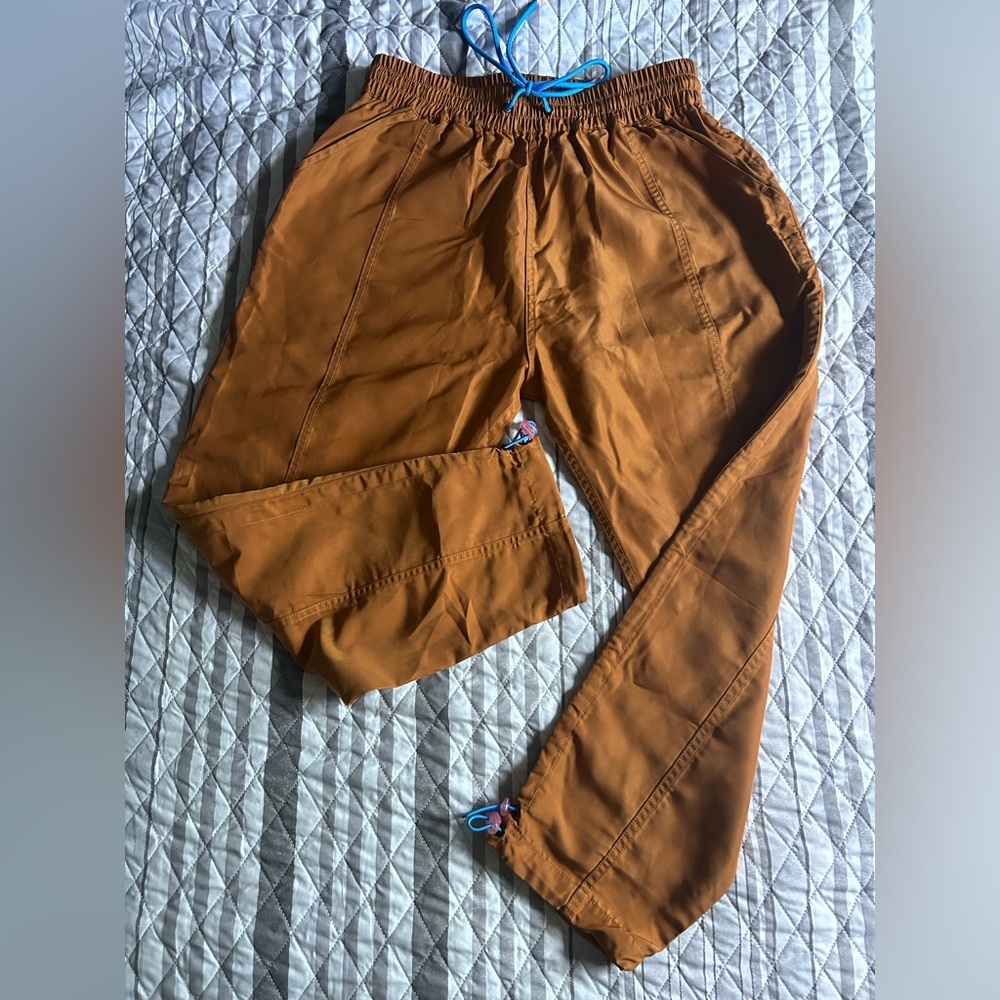Pants - Picture 4 of 6